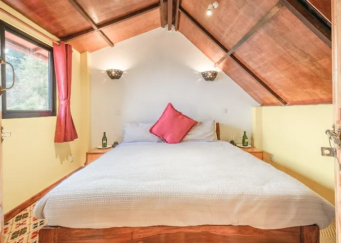 Shivapuri Heights 4*