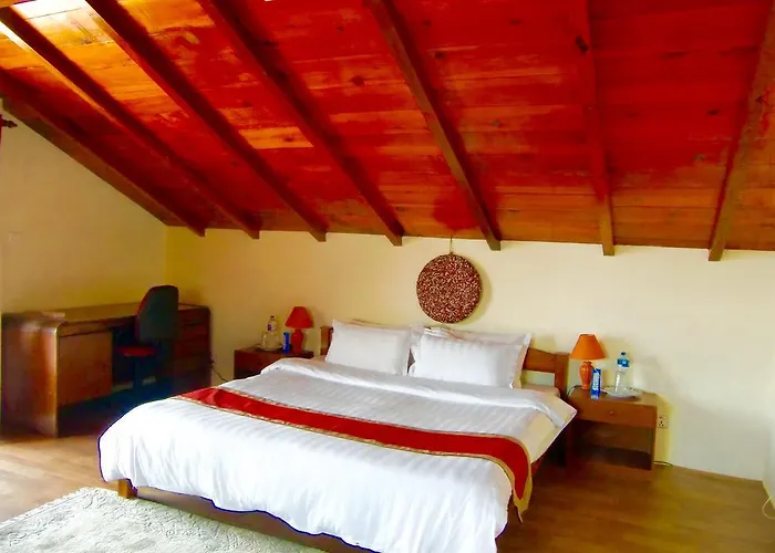 Frühstückspension Shivapuri Heights 4*